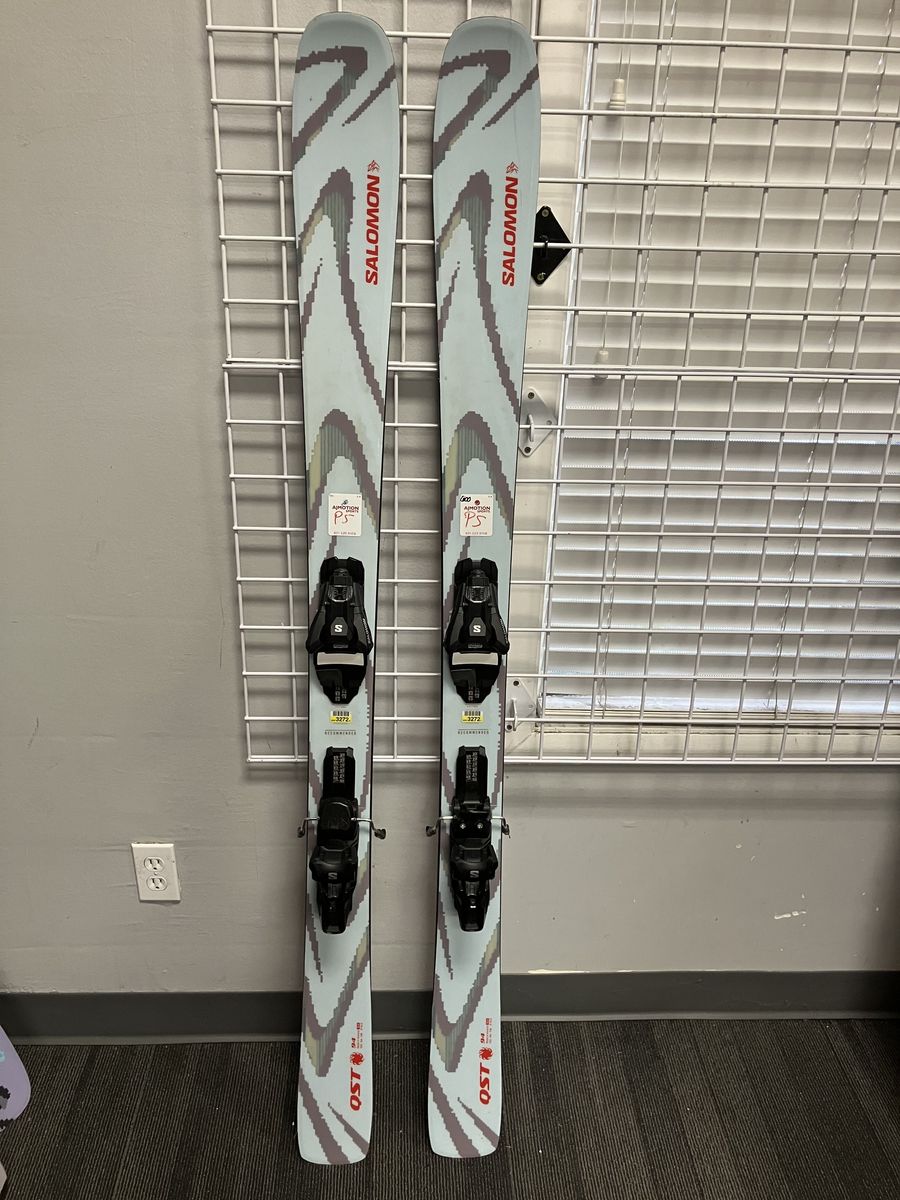 Salomon QST 94 164cm Skis w/ SALOMON NR Strive 11 GW  Binding Used 2026