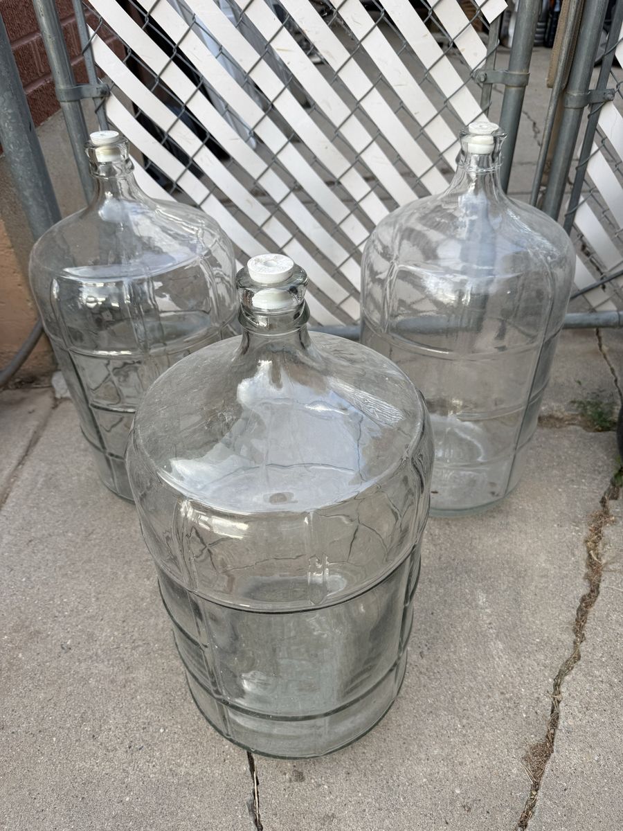 Clear Glass Water Bottles / Carboys (with aps, Large Fermenting/Storage Jugs