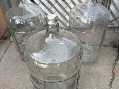 Clear Glass Water Bottles / Carboys (with aps, Large Fermenting/Storage Jugs