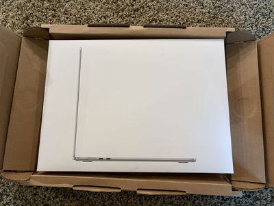 15-inch M5 MacBook Air (Silver) - 24GB Unified Memory, 1TB SSD with 3 years AppleCare+