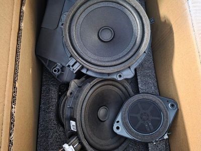 New Bronco B&O speakers
