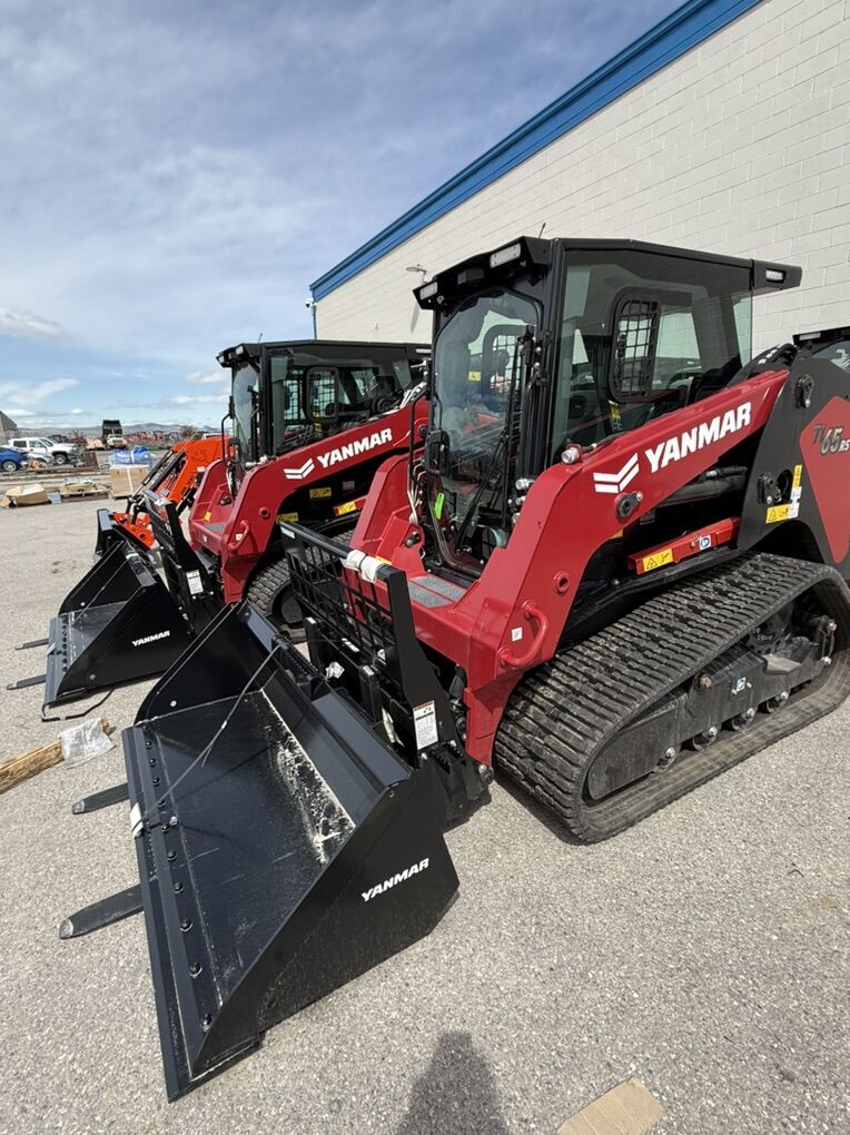 TL65VS Skid Steer