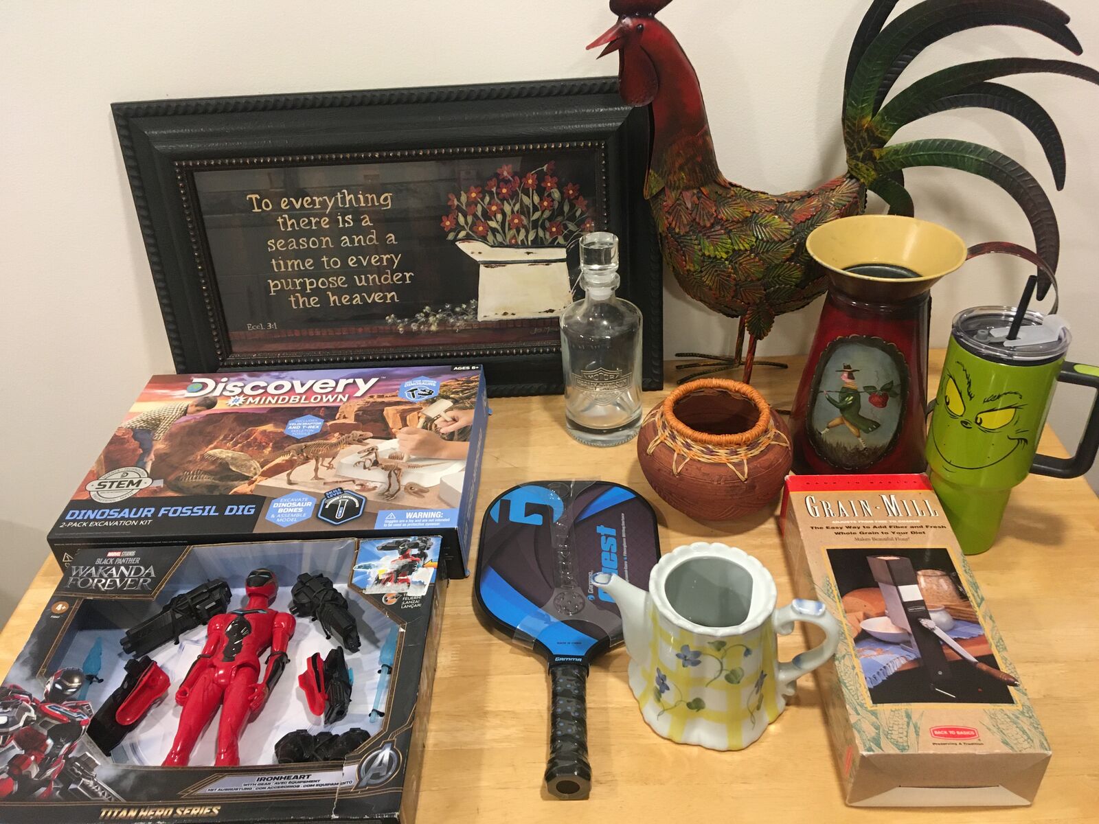 Collection of Items 385-528-5047