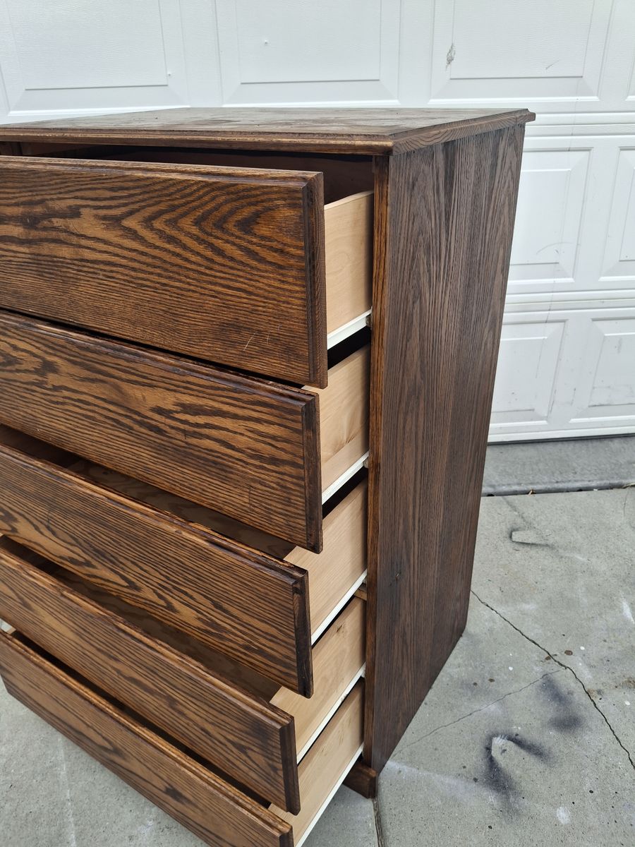 real wood 5 drawers dresser/sollen