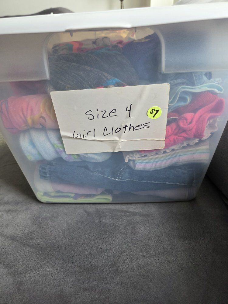 Tote of Size 4 Girl's Clothes