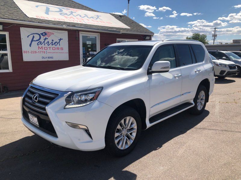 2017 Lexus GX Base