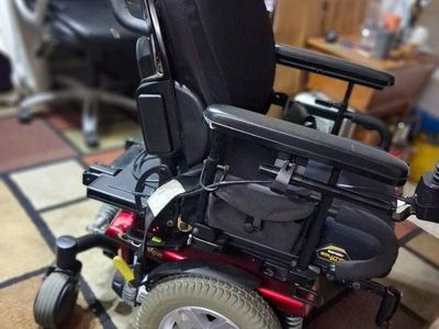 Power Chair Quatum Edge