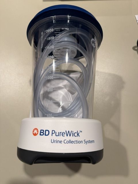 BD PureWick PW100: Female External Urine Collection System + 26 new catheters