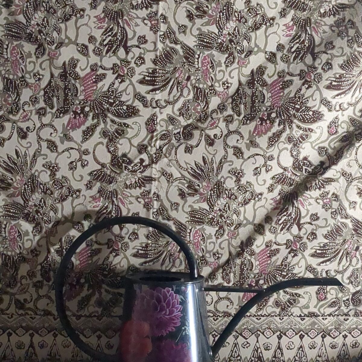 British Bloom watering can