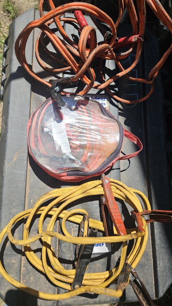 JUMPER CABLES  HEAVY DUTY