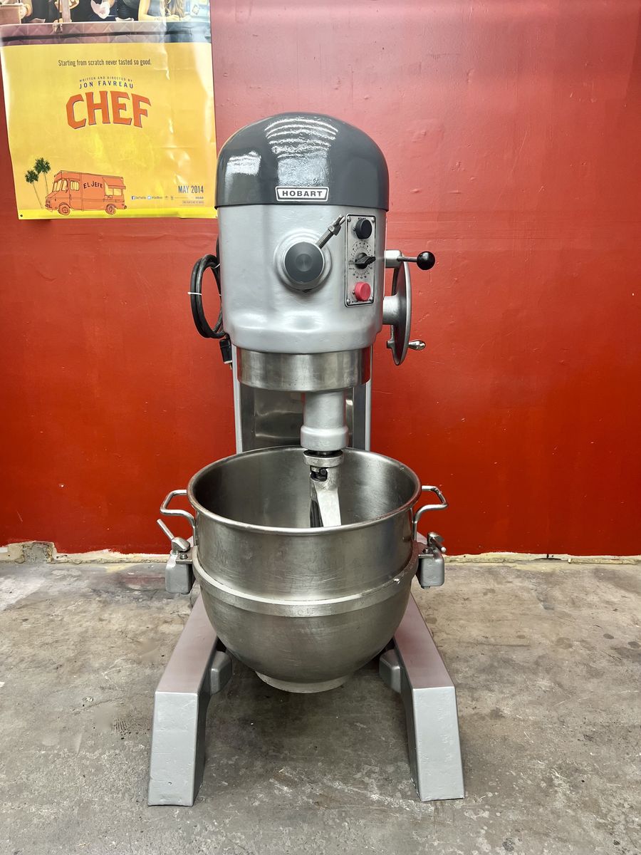 Main image 3