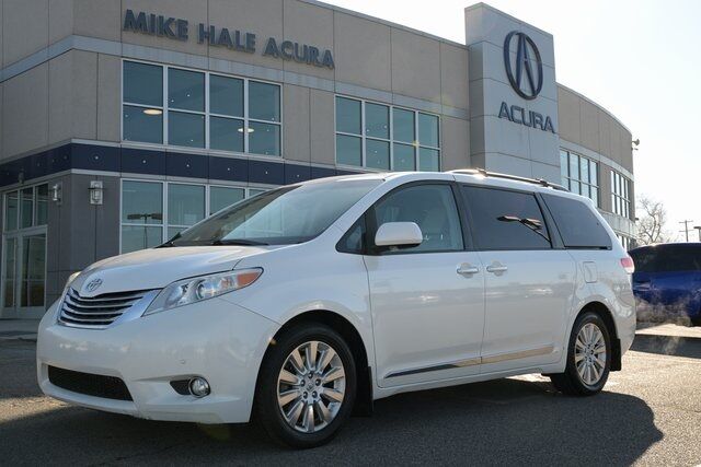 2011 TOYOTA SIENNA Limited 7-Passenger