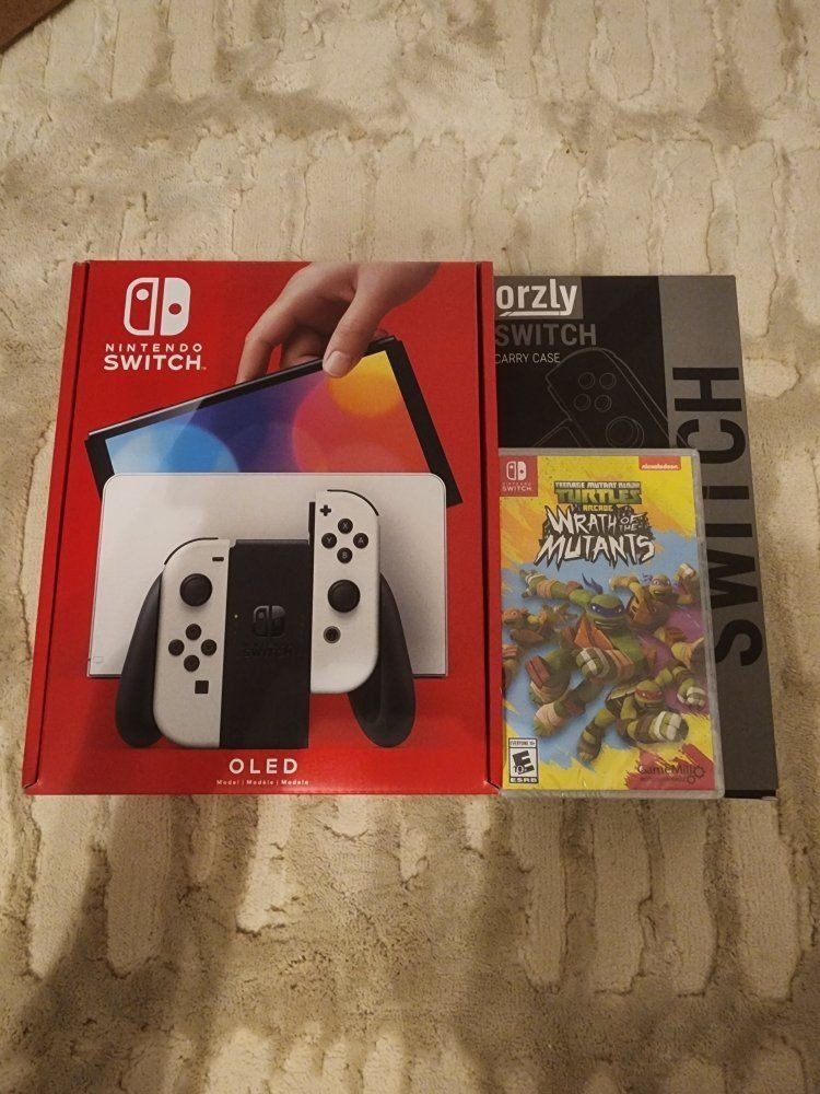 Nintendo Switch OLED, TMNT Wrath of The Mutants, Orzly Case