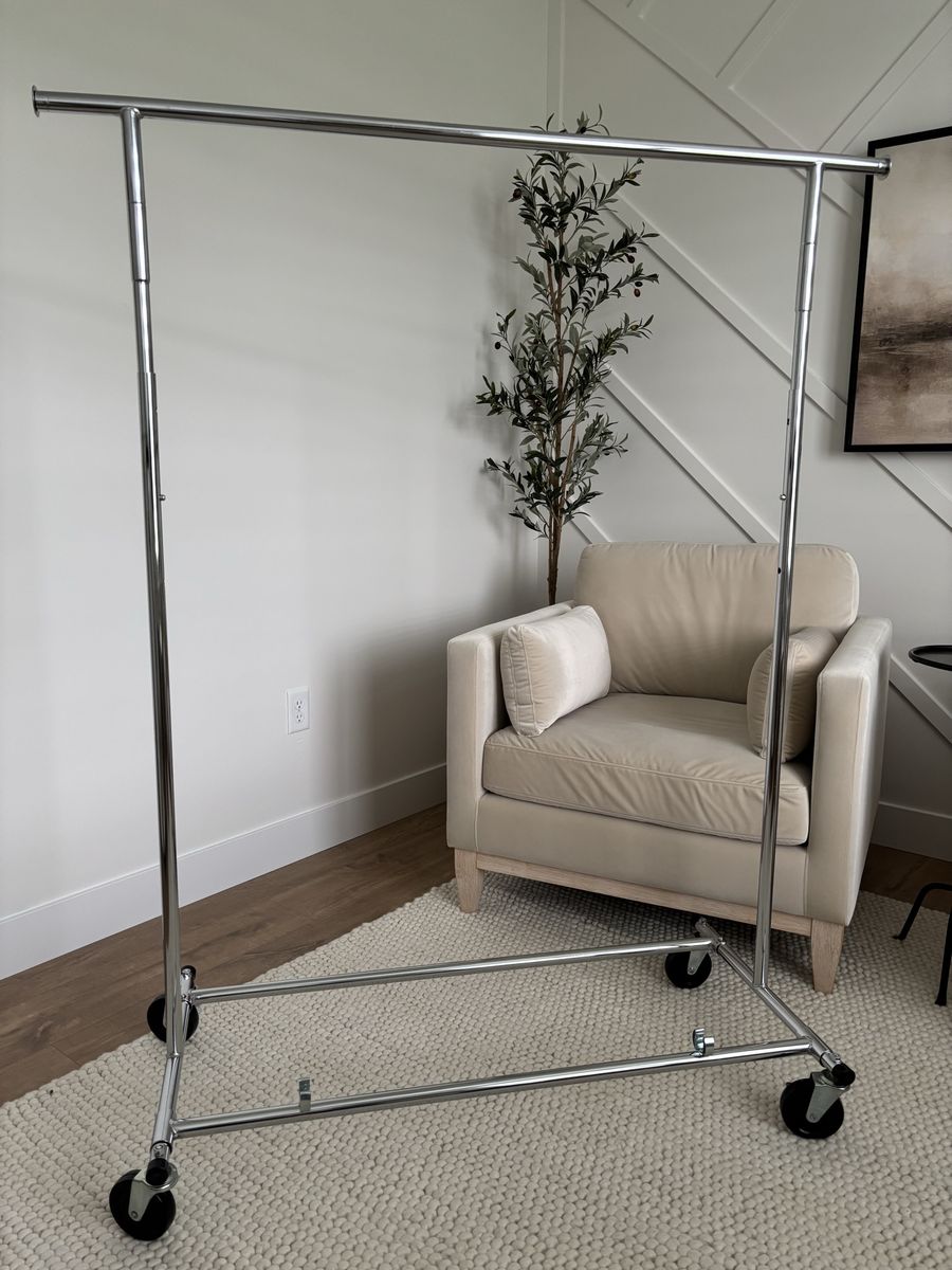 THE CONTAINER STORE Chrome Commercial Folding Garment Rack - Great Condition!