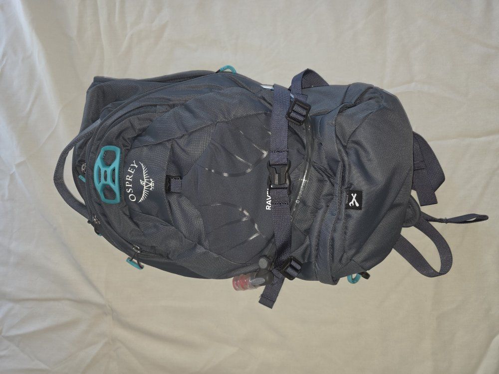 Osprey Raven 10 hydration pack