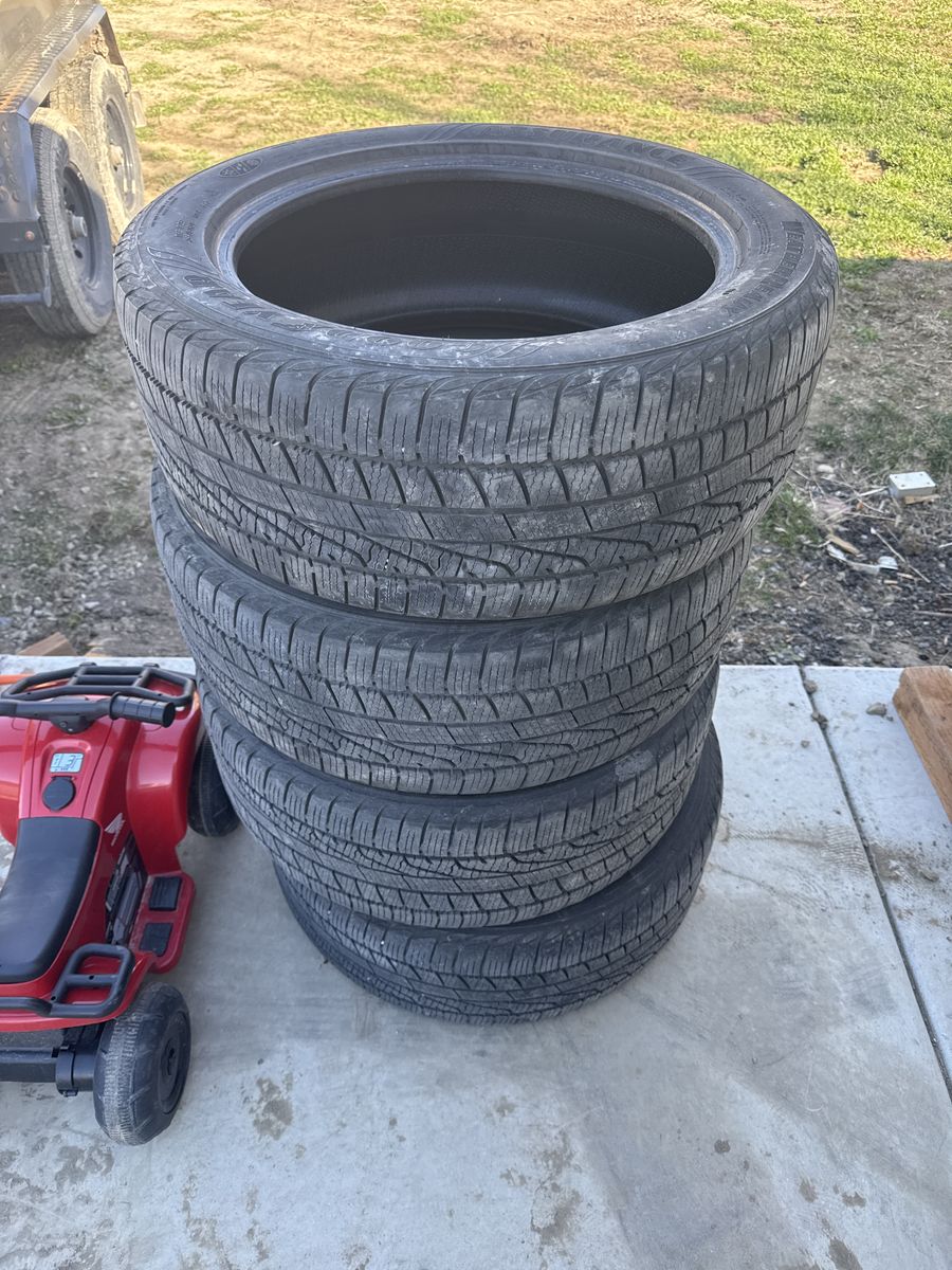 Free Truck Or Suv Tires. 255/50-20