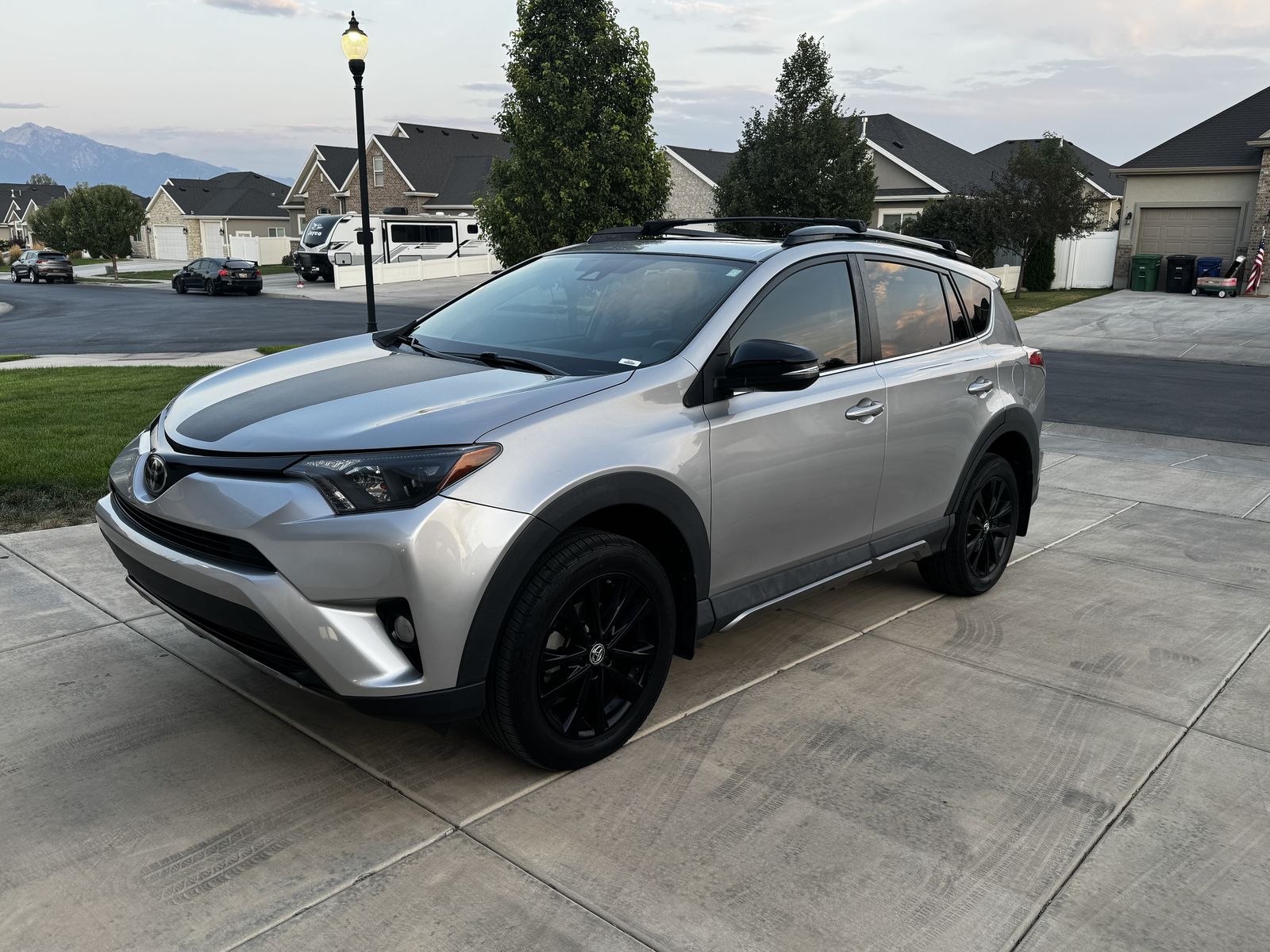 2018 Toyota RAV4 Adventure