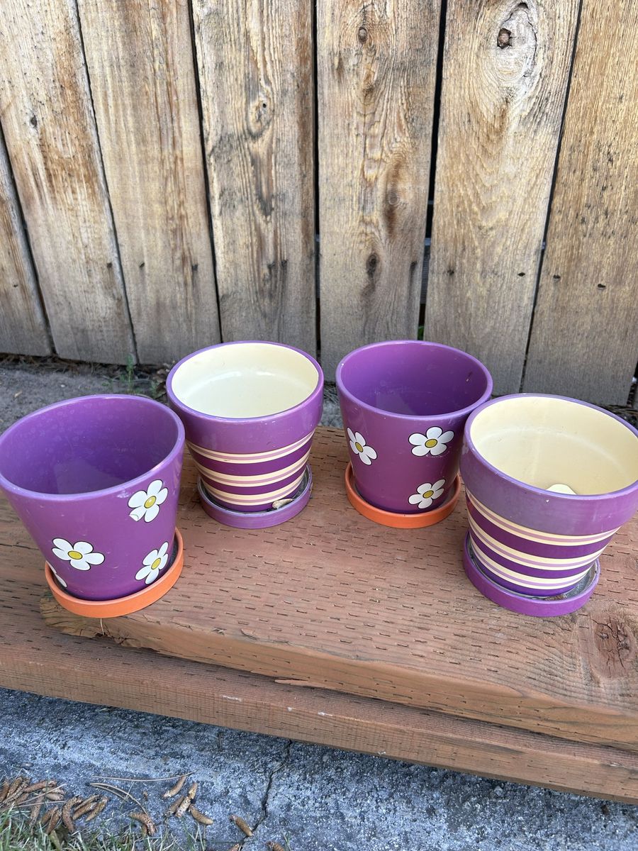 Set of 4 5” planters for pots