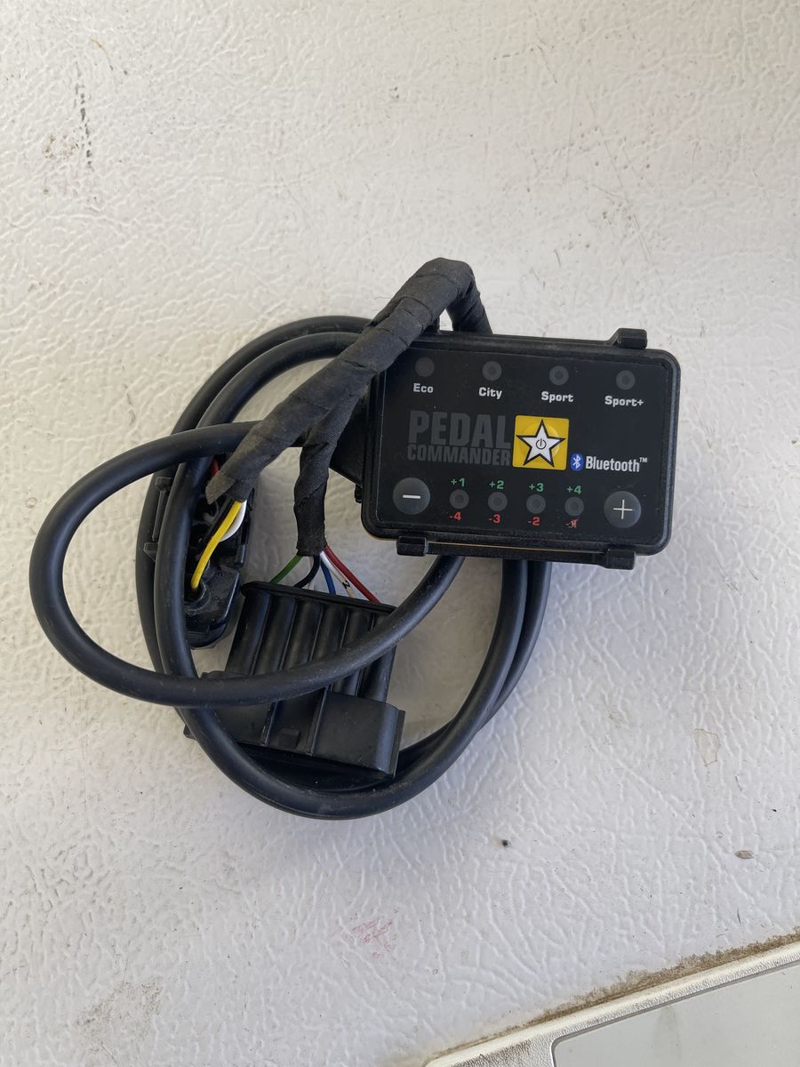 Pedal Commander Toyota Tacoma