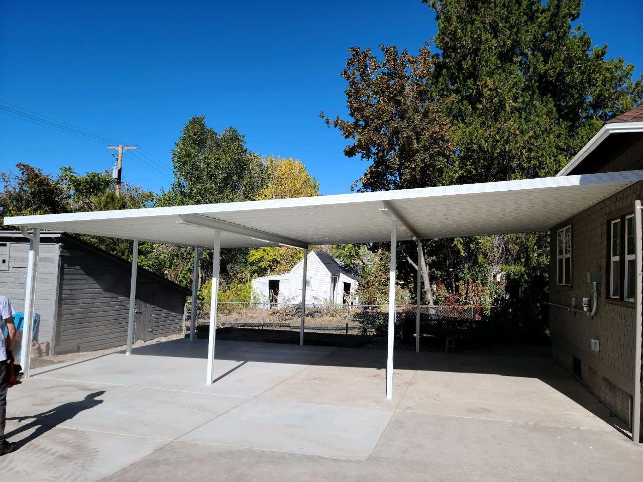 Main image 6