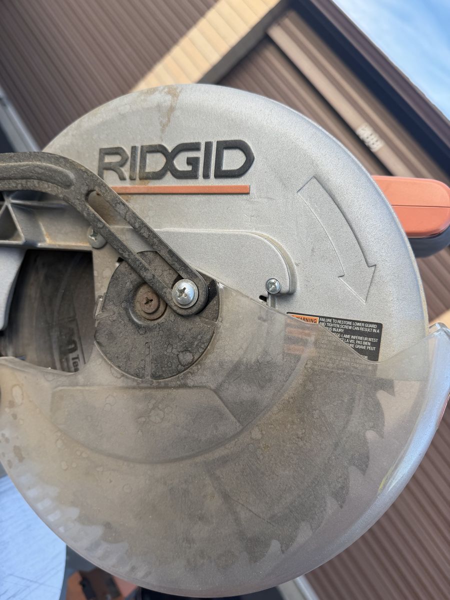 Rigid chop saw with folding stand