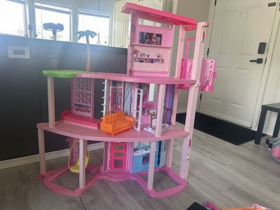Barbie DreamHouse Dollhouse - 3 Story, 8 Rooms, Working Elevator & Pool, Accessories, and 6 Rainbow high dolls Included