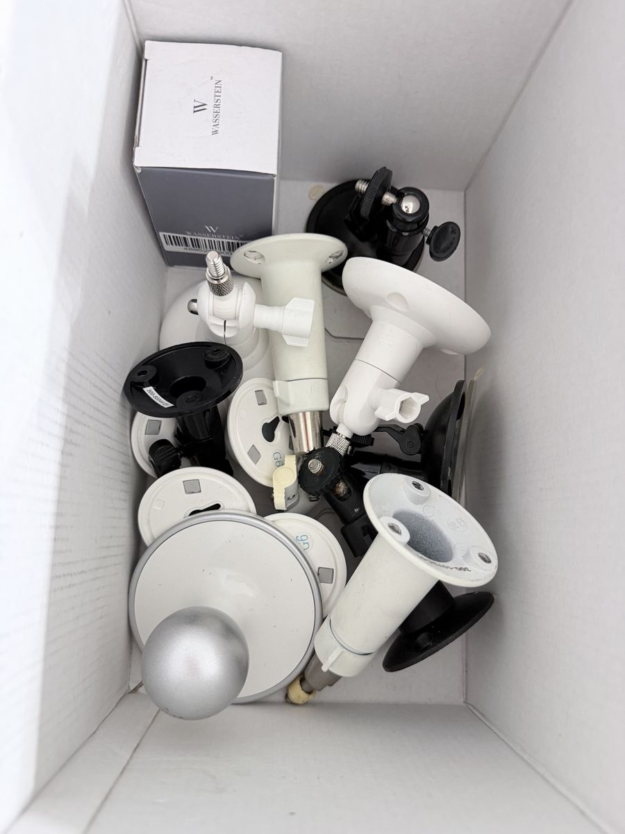 Main image 3