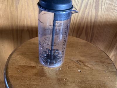 Pampered Chef Salad Dressing Mixer with Recipes