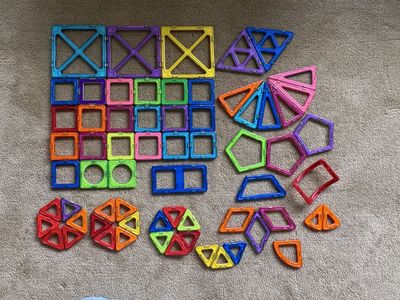 Magformers Magnetic Tiles Lot