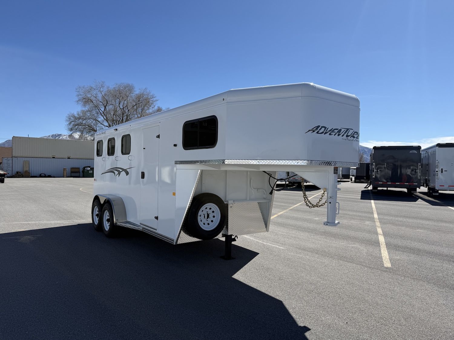 2026 Trails West Adventure MX 3-Horse GN