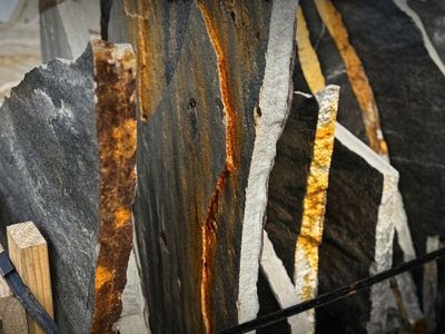 Flagstone All Shapes & Sizes