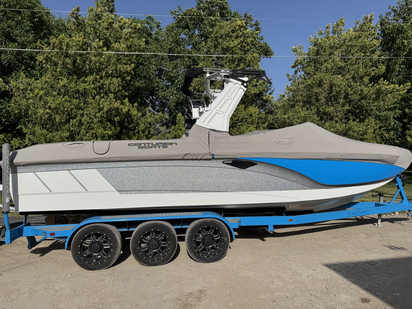 2020 Centurion RI257 Worlds Best Wake Surf Boat