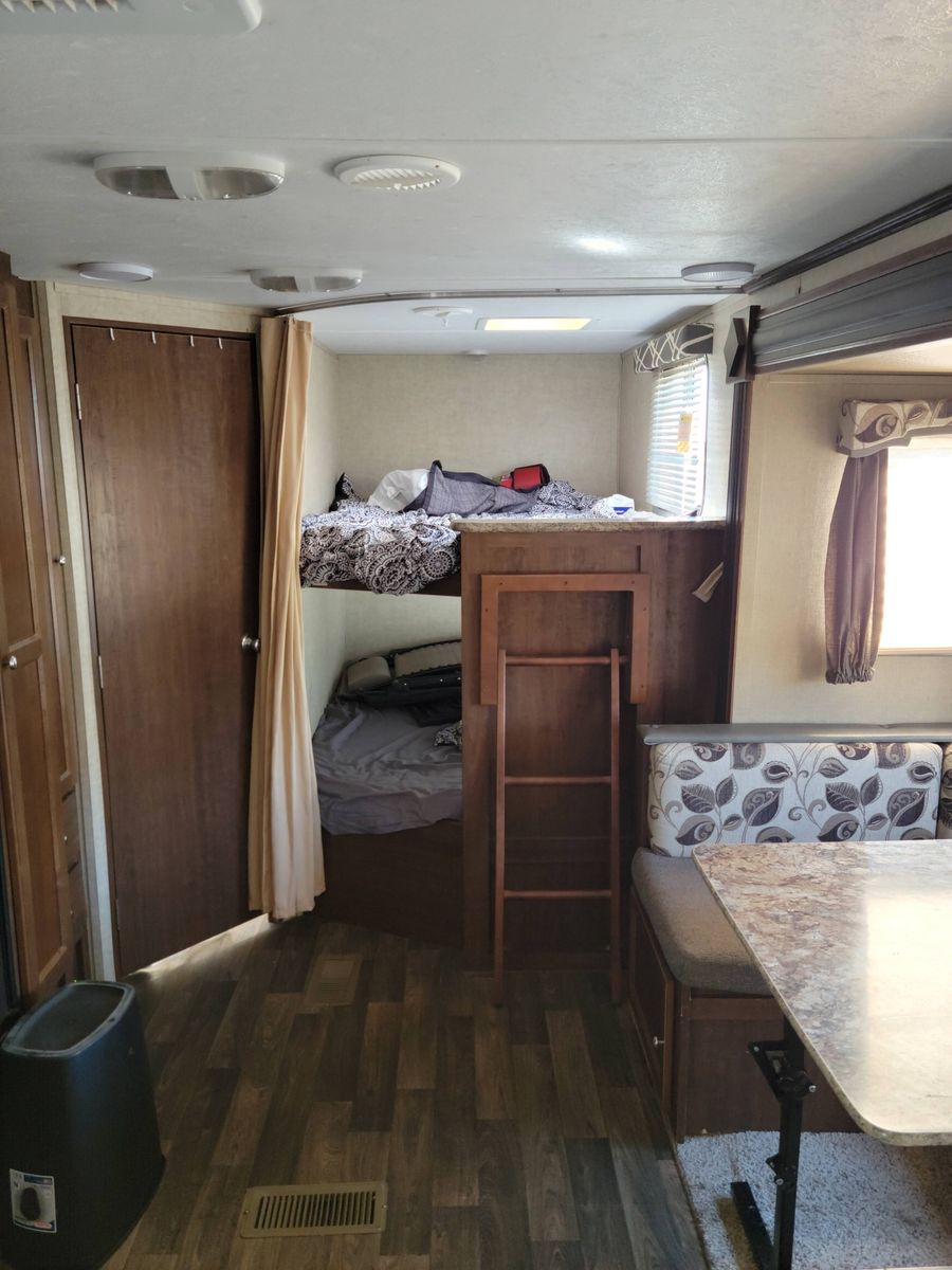 Main image 11