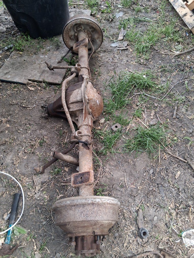 1975 ford Dana 60 rear end