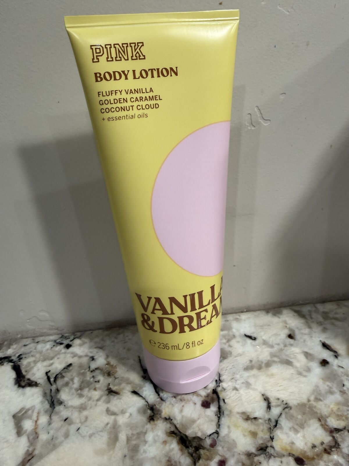 New PINK by Victoria's Secret Lotion Vanilla & Dream, 8oz