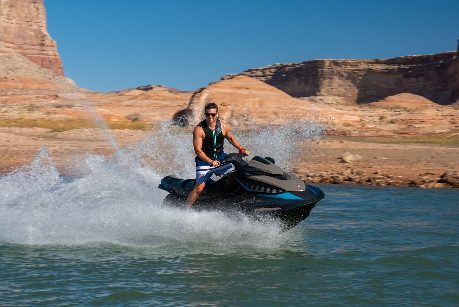 Yamaha VX Cruiser WaveRunner Rentals | Lake Powell