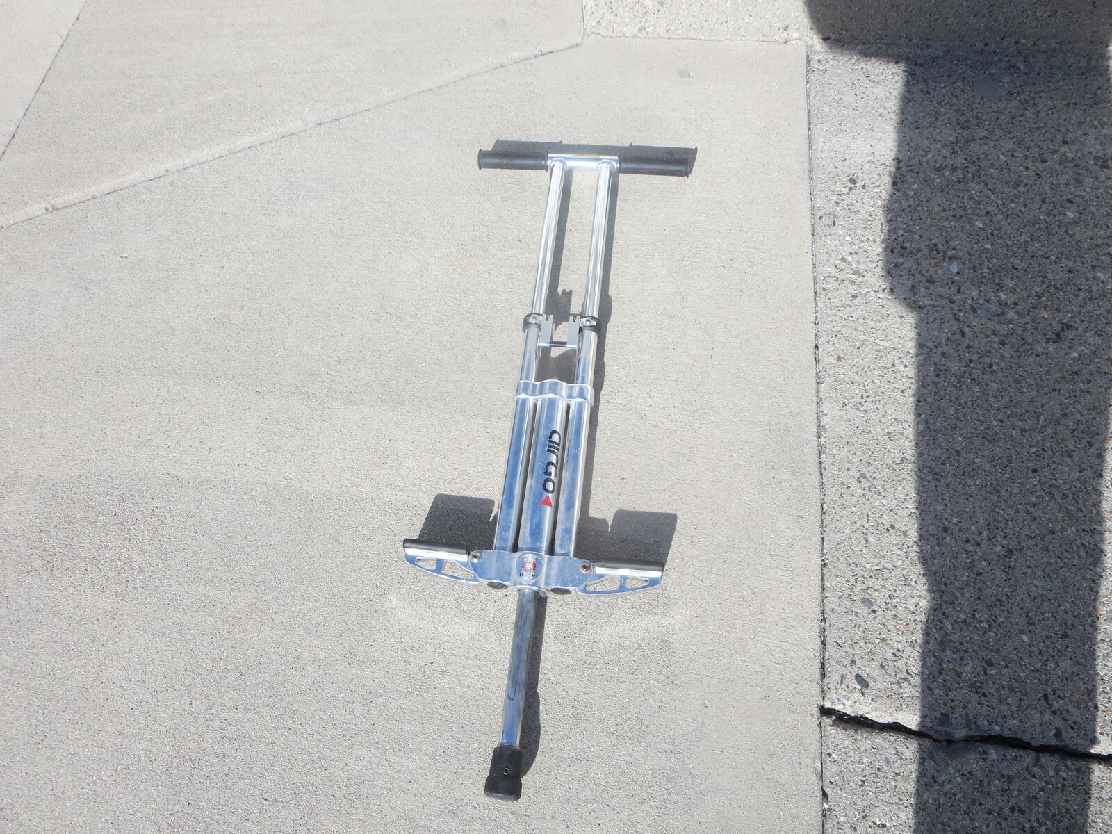 Vintage RAZOR AIRGO Air Powered Adjustable Folding Pogo Stick -Working Order