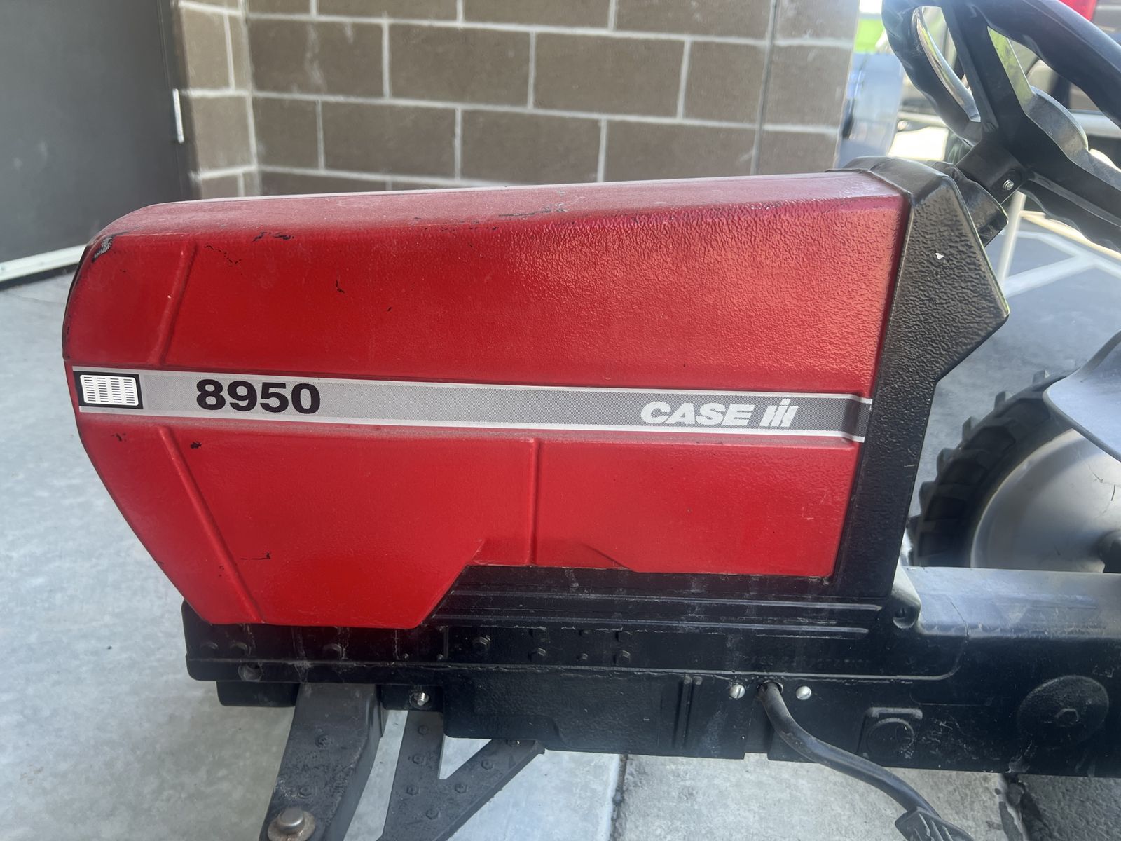 CASE IH #8950 Pedal Tractor