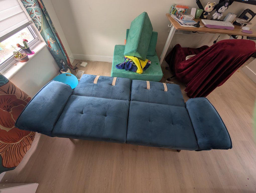 Main image 5