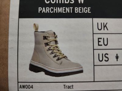 NEW. Dr Martens Combs. (parchment)