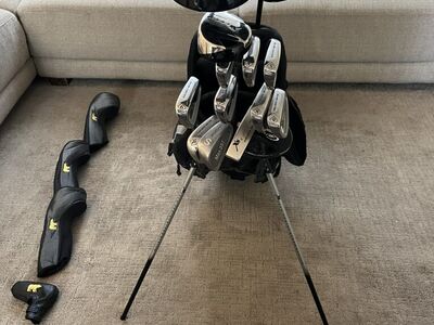 Complete Set of Golf Clubs