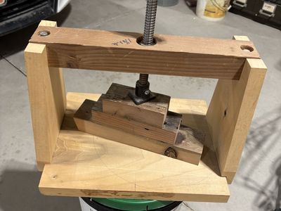 Wood Gluing Press