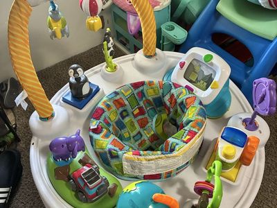Baby bouncer