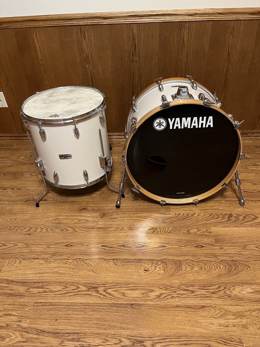 Vintage Yamaha Bass Drum and Floor Tom Pair (1980s)