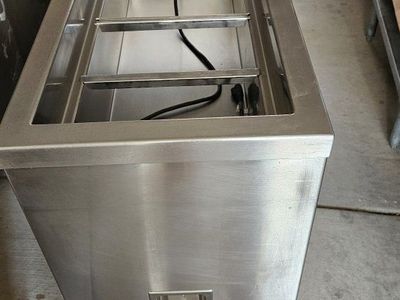 Commercial Stainless Steel Drop-In Cold Pan Food Refrigerator.