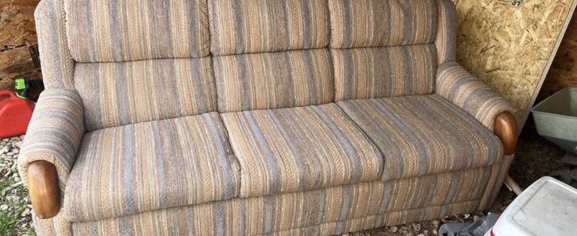 La z boy sofa with pull out bed