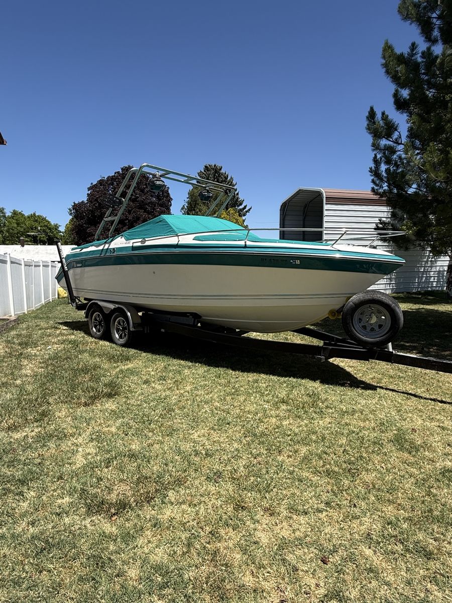1993 wellcraft eclipse 23 ft