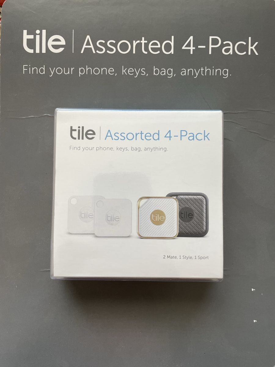 Tile 4 pack NEW. Fond luggage, keys, etc