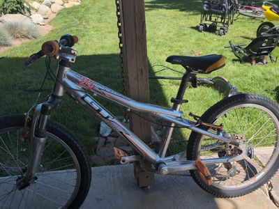 gt20 aggressor kids bike