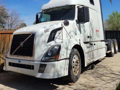 2011 Volvo VNL 670- Clean Title-Parts/Core/Project